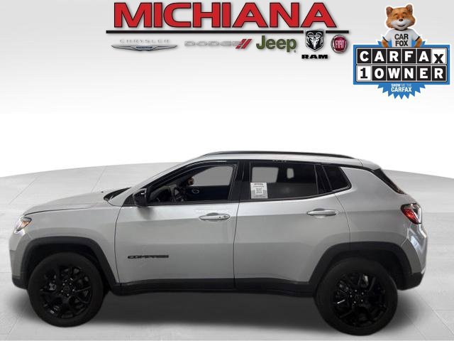 Certified 2026 Jeep Compass Latitude AWD/4WD image 1