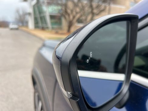 Used 2024 Nissan Pathfinder Platinum w/ Lighting Package (N93) image 27