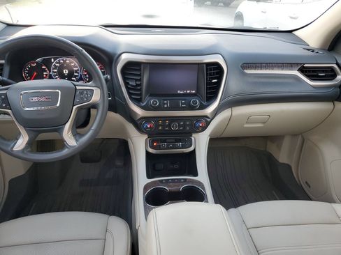 Used 2023 GMC Acadia Denali w/ Denali Technology Package FWD image 13