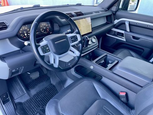 Used 2022 Land Rover Defender 110 X-Dynamic HSE AWD/4WD image 13