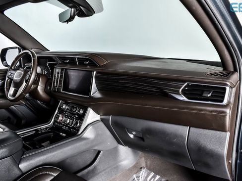 Used 2021 GMC Yukon Denali w/ Denali Premium Package image 26