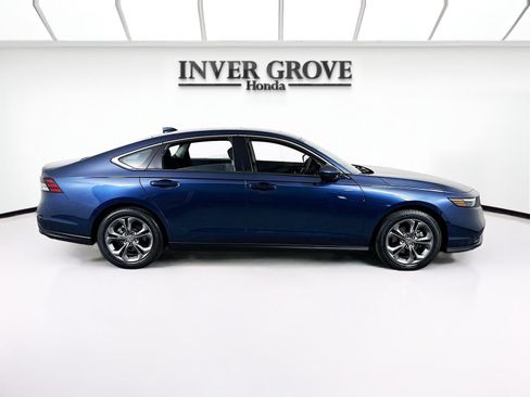 Certified 2023 Honda Accord EX image 4