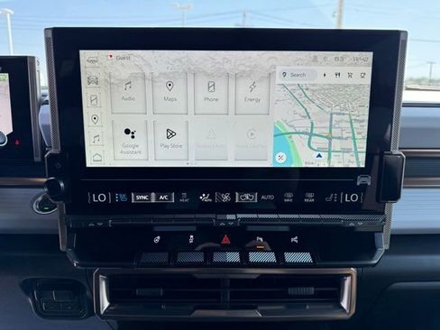 New 2025 GMC Hummer EV 2X w/ LPO, Illumination Package image 34