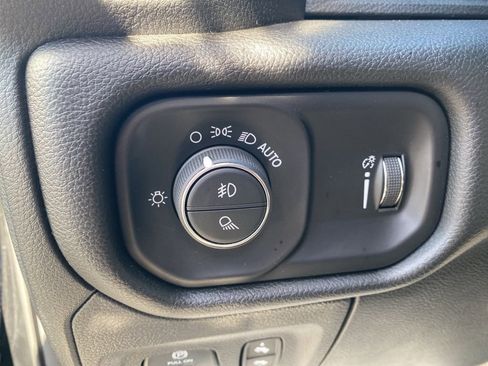 Used 2025 RAM 1500 Big Horn image 14