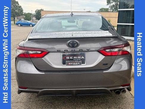 Used 2022 Toyota Camry SE w/ Cold Weather Package FWD image 3