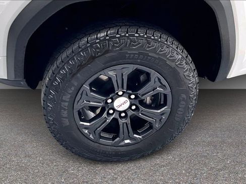 Used 2024 GMC Canyon Elevation w/ Trailering Package image 30