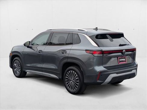 New 2025 Volkswagen Tiguan S image 8