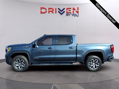 Used 2019 GMC Sierra 1500 AT4 w/ AT4 Premium Package image 2