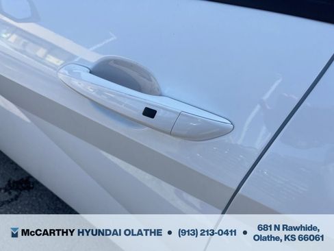 Certified 2025 Hyundai Elantra Sport FWD image 16