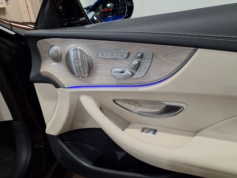 Used 2022 Mercedes-Benz E 450 4MATIC Cabriolet image 20