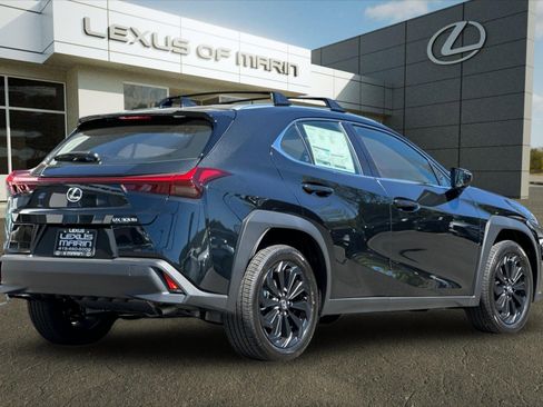New 2026 Lexus UX 300h FWD image 9