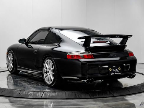 Used 2004 Porsche 911 GT3 RWD image 11