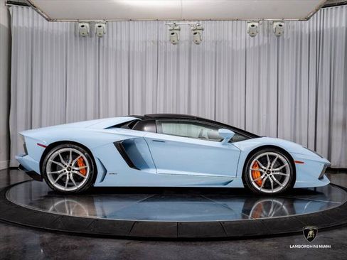 Used 2015 Lamborghini Aventador LP 700-4 AWD/4WD image 40