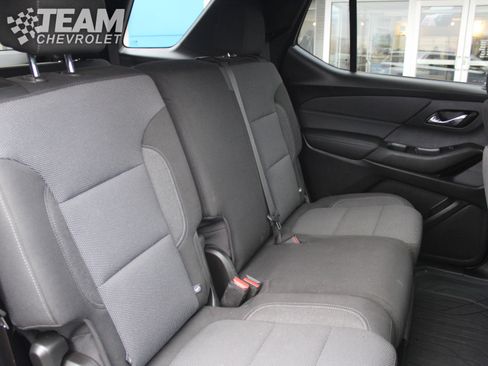 Used 2022 Chevrolet Traverse LT w/ LPO, Floor Liner Package image 26