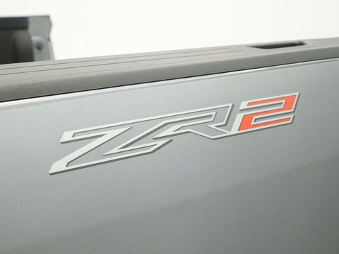 Used 2022 Chevrolet Colorado ZR2 AWD/4WD image 20