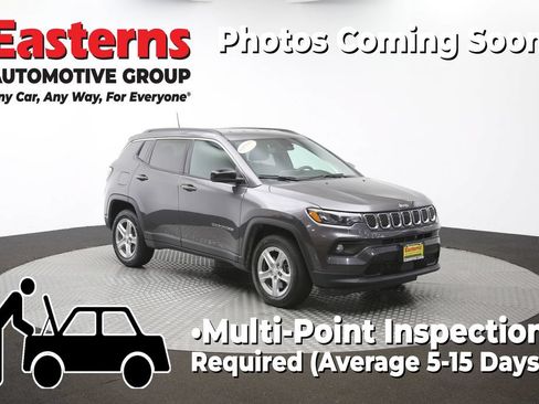 Used 2024 Jeep Compass Latitude AWD/4WD image 45