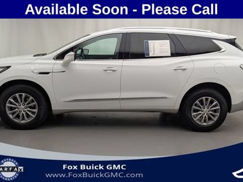 Used 2024 Buick Enclave Essence w/ Sound and Sites Package AWD/4WD image 8