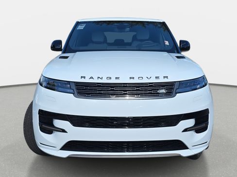 New 2025 Land Rover Range Rover Sport Dynamic SE image 2