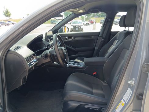 Used 2026 Honda Civic Sport image 8