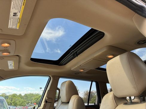 Used 2012 Buick Enclave Premium w/ Trailering Provision Package AWD/4WD image 14