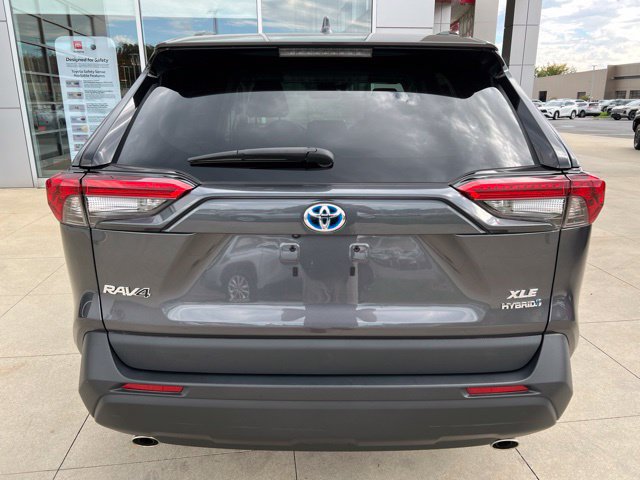 Used 2024 Toyota RAV4 XLE w/ Convenience Package AWD/4WD image 7