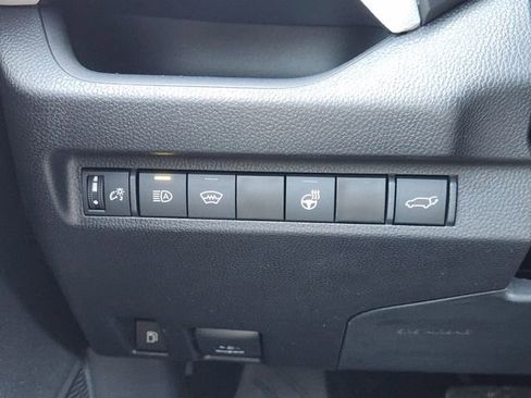 Used 2024 Toyota RAV4 XLE w/ Convenience Package image 29