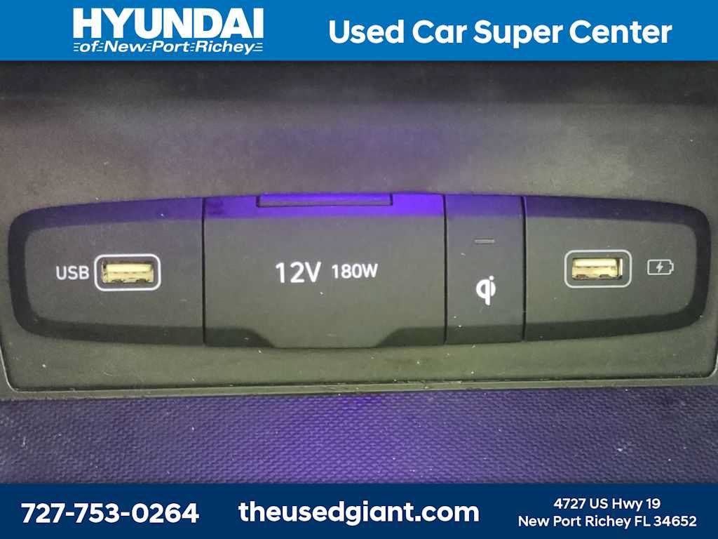 Certified 2022 Hyundai Tucson Limited w/ Cargo Package FWD image 26