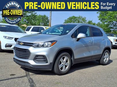 Used 2019 Chevrolet Trax LS w/ Tint and Cruise Package