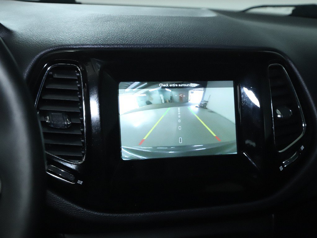Used 2019 Jeep Compass Latitude AWD/4WD image 29