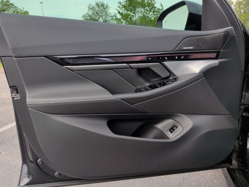 New 2027 BMW 530i w/ M Sport Package RWD image 28