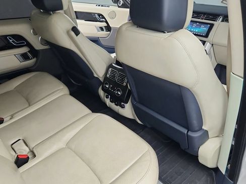 Used 2019 Land Rover Range Rover Supercharged AWD/4WD image 34