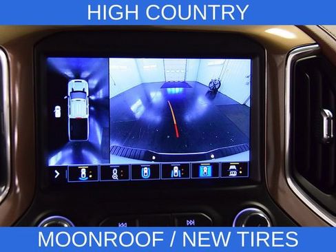Used 2022 Chevrolet Silverado 3500 High Country w/ Safety Package II AWD/4WD image 30