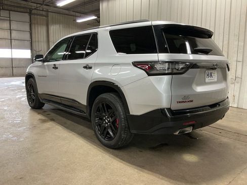 Used 2019 Chevrolet Traverse Premier w/ Redline Edition image 5