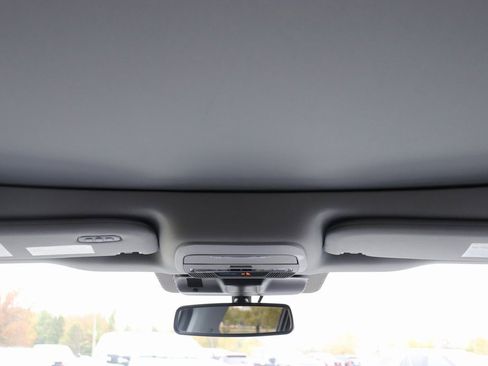 Used 2023 Ford F150 Lariat w/ Trailer Tow Package image 30