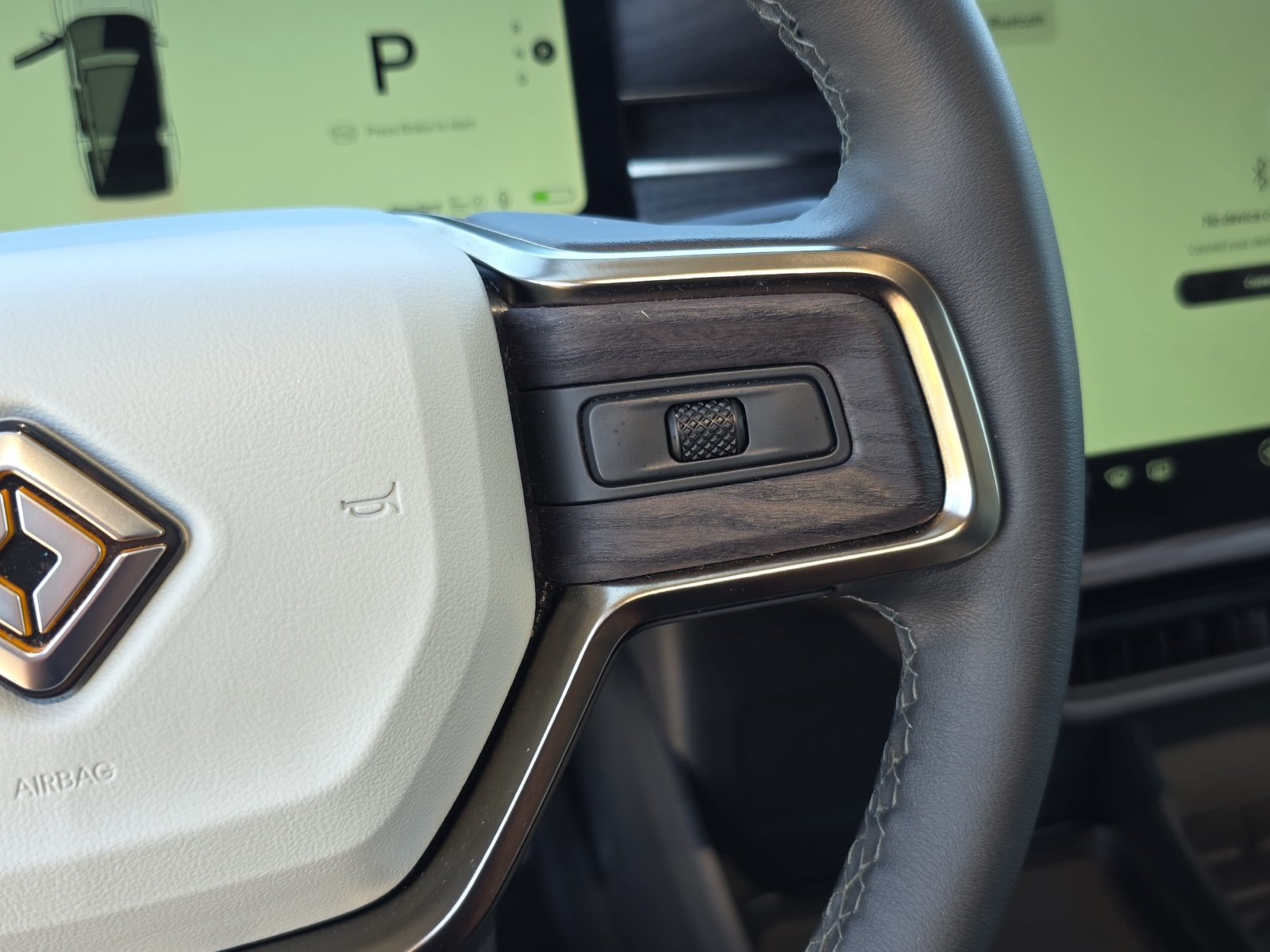 Used 2024 Rivian R1S Adventure Quad AWD/4WD image 15