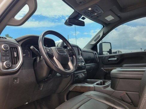 Used 2020 GMC Sierra 1500 SLT w/ SLT Premium Plus Package AWD/4WD image 7