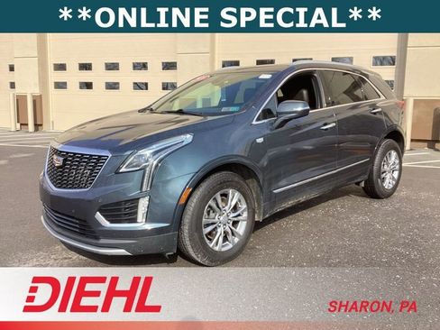 Used 2020 Cadillac XT5 Premium Luxury FWD image 3
