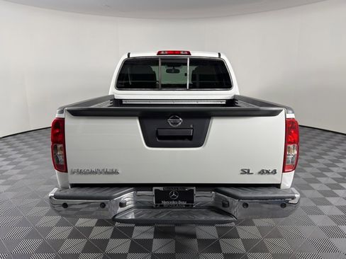 Used 2019 Nissan Frontier SL image 8