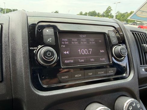Used 2020 RAM ProMaster 1500 w/ Interior Convenience Group FWD image 19