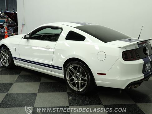 Used 2014 Ford Mustang Shelby GT500 image 7