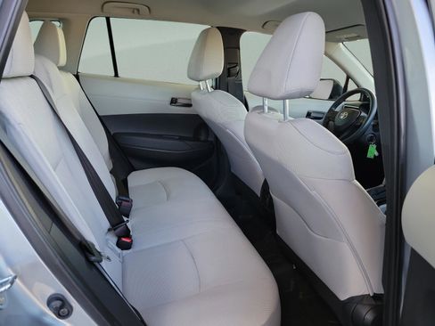 Certified 2025 Toyota Corolla Cross L image 20