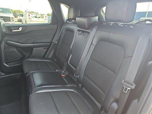 Used 2025 Ford Escape ST-Line Select AWD/4WD image 14