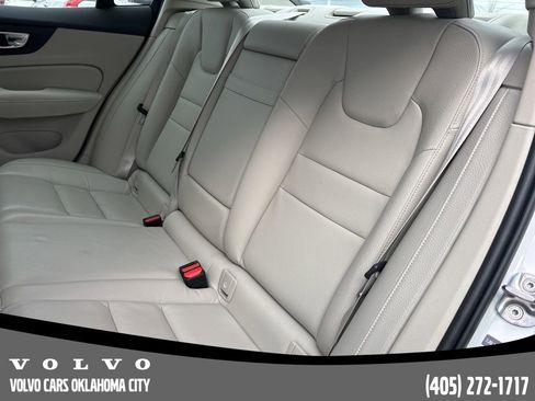 Certified 2025 Volvo S60 B5 Core image 16