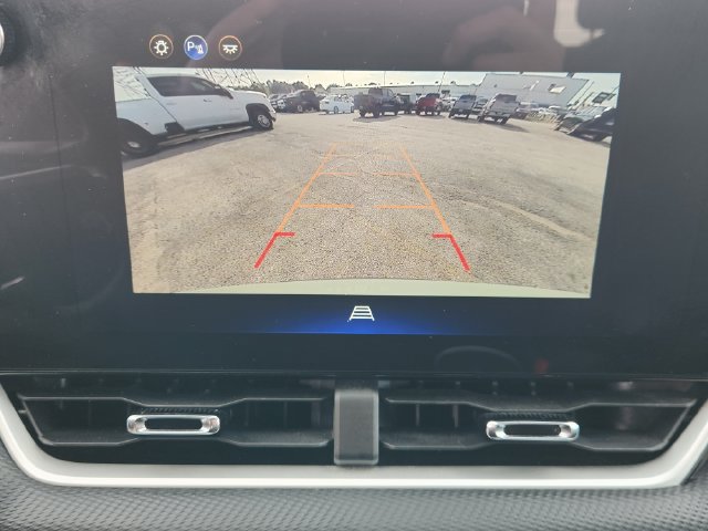 Used 2026 Chevrolet Equinox LT FWD image 17