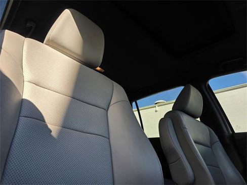 Used 2022 Honda Passport EX-L image 17