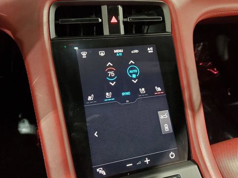 Used 2020 Porsche Taycan Turbo image 35