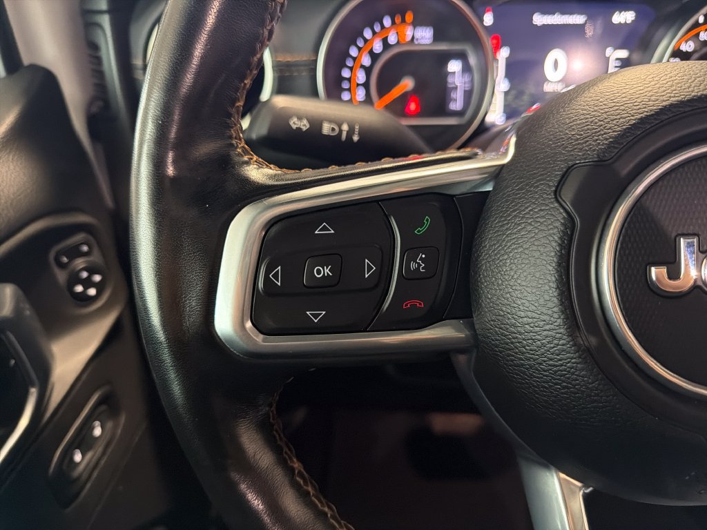 Used 2021 Jeep Gladiator Overland AWD/4WD image 13