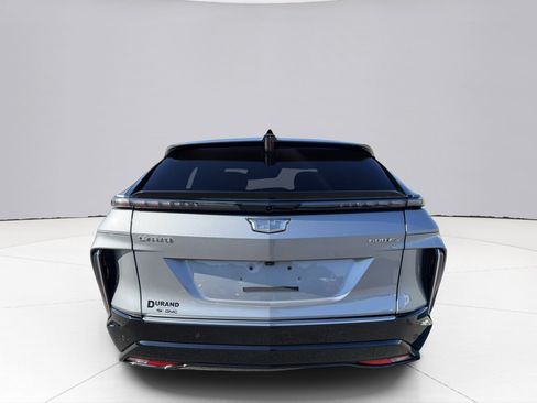 Used 2026 Cadillac Lyriq Signature Luxury w/ Nappa Leather Package AWD/4WD image 11