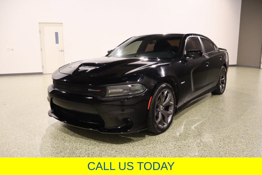 Used 2019 Dodge Charger R/T RWD image 4
