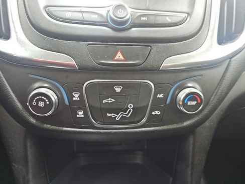 Used 2019 Chevrolet Equinox LT FWD image 19